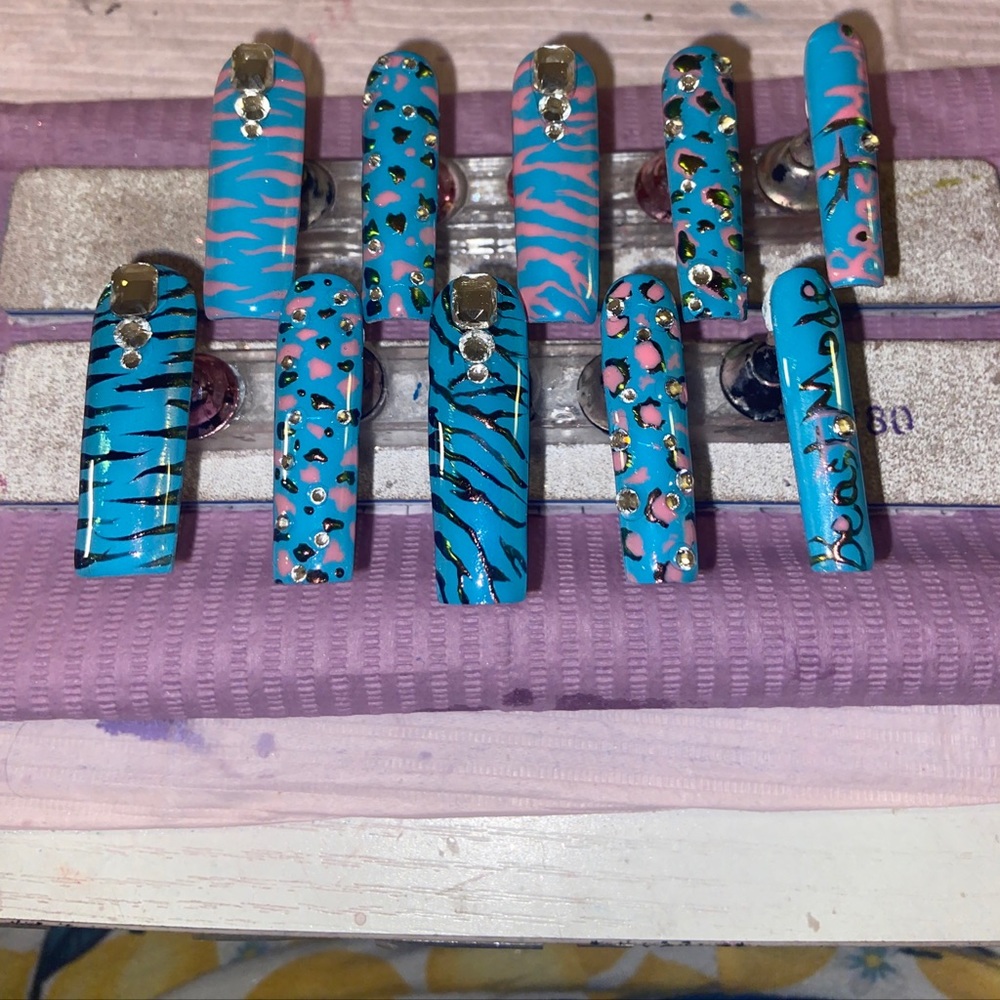 Beautiful homemade press on nails